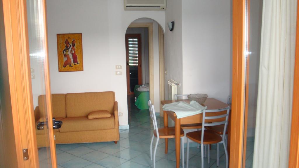 Forio di Ischia Ischia Uno Residence חדר תמונה